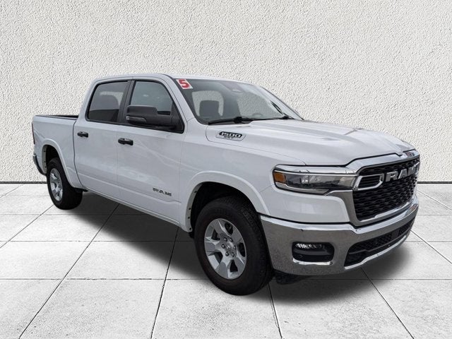 2025 RAM 1500 Big Horn/Lone Star 4x4 Crew Cab 5'7's photo