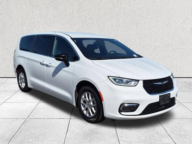 2025 Chrysler Pacifica