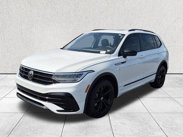 2023 Volkswagen Tiguan SE R-Line Black