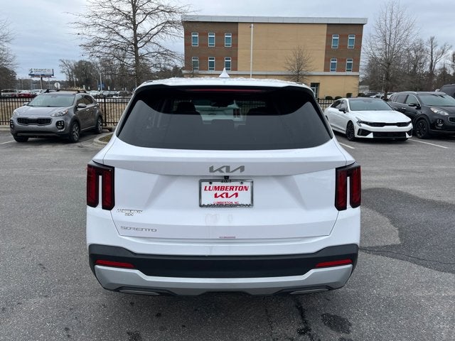 2025 Kia Sorento LX