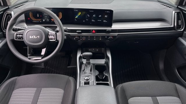2025 Kia Sorento LX