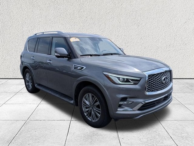 2021 INFINITI QX80's photo