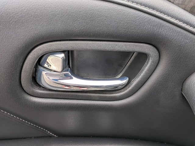 2021 INFINITI QX80 LUXE