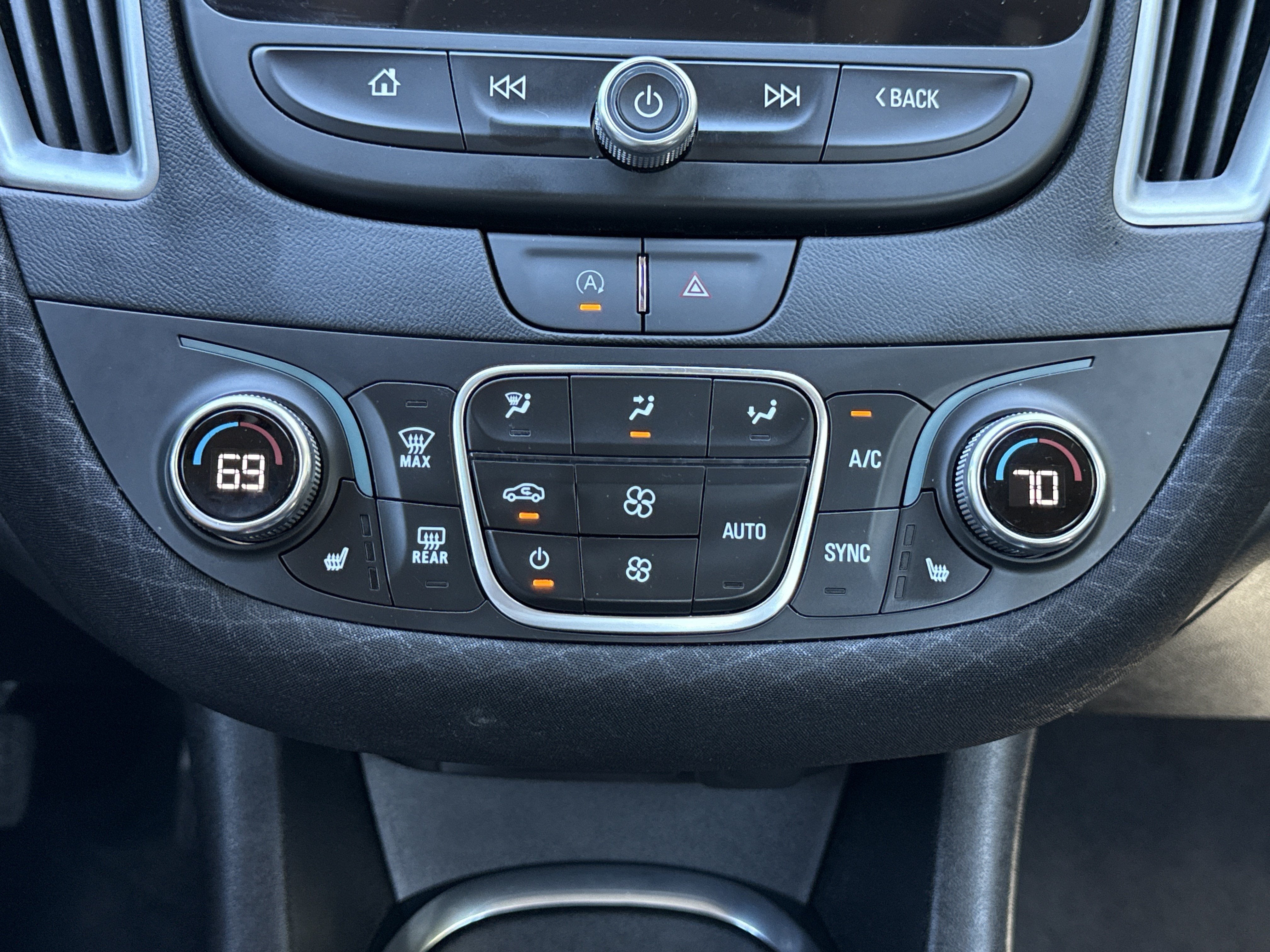 2025 Chevrolet Malibu LT