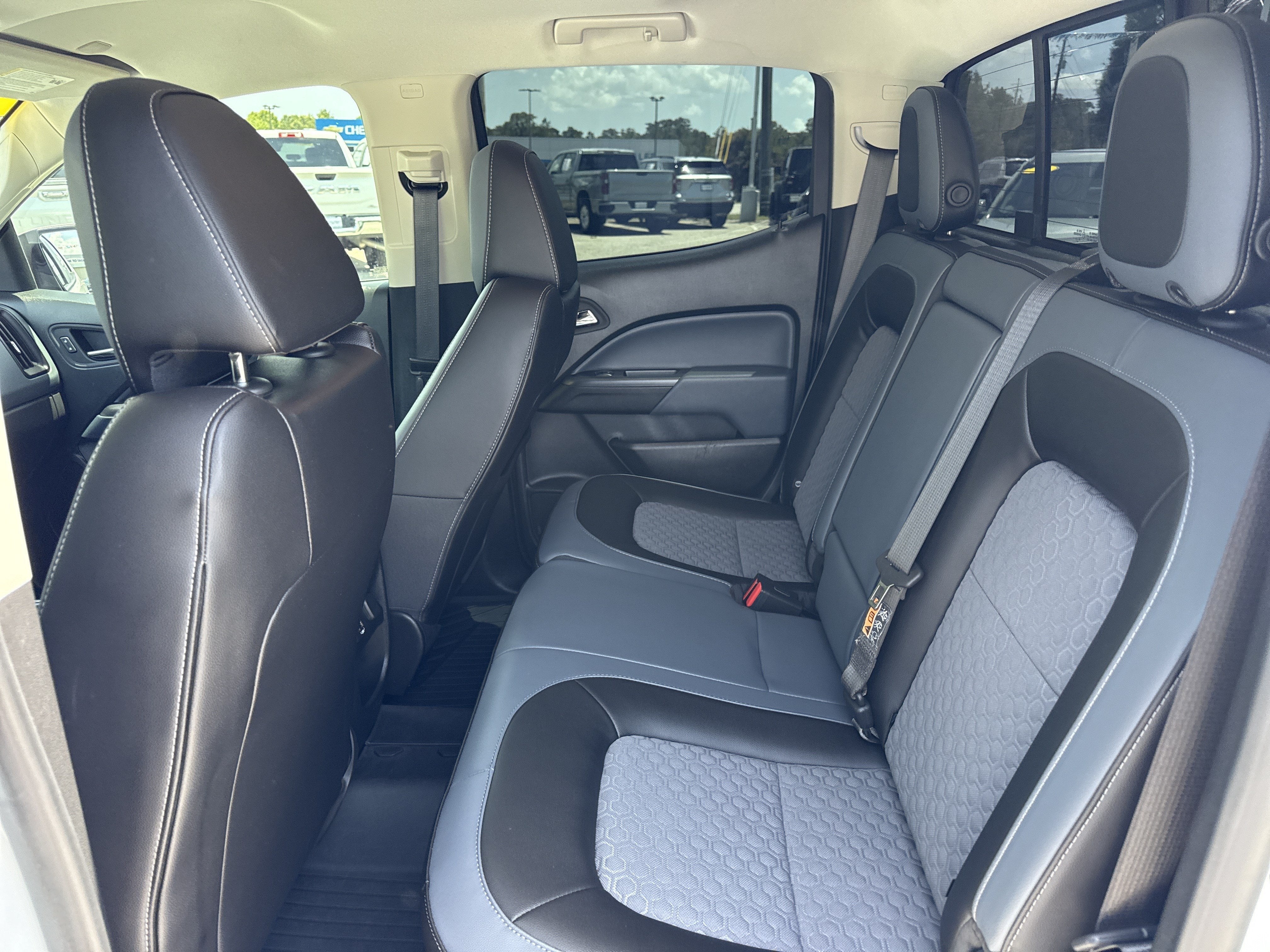 2022 Chevrolet Colorado 4WD Z71