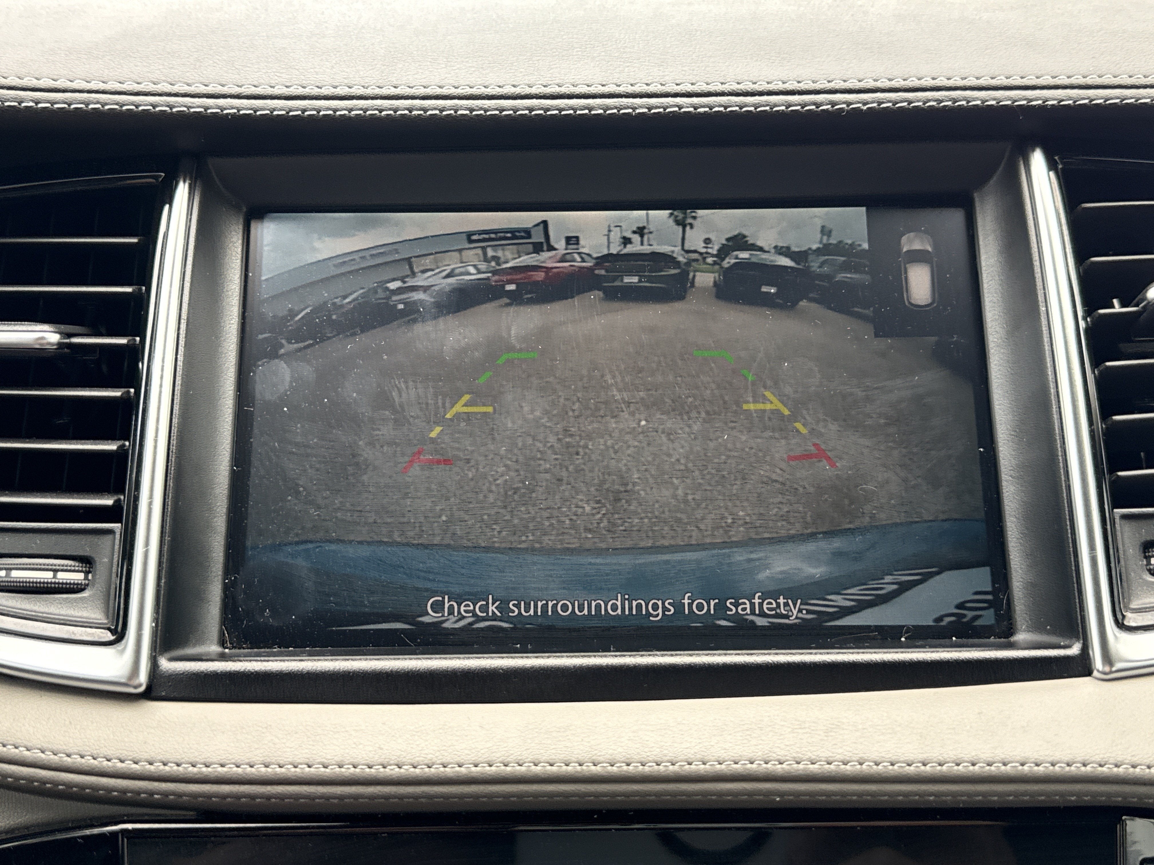 2023 INFINITI QX50 LUXE