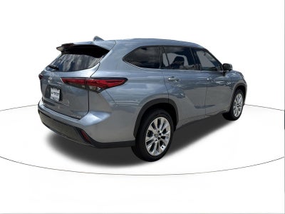 2022 Toyota Highlander Limited