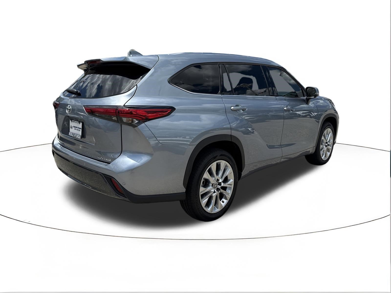 2022 Toyota Highlander Limited