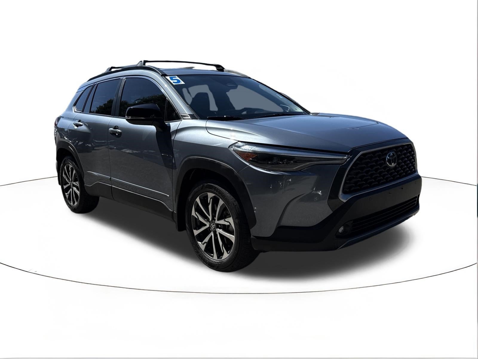 2025 Toyota Corolla Cross XLE