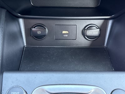 2022 Hyundai Kona SE