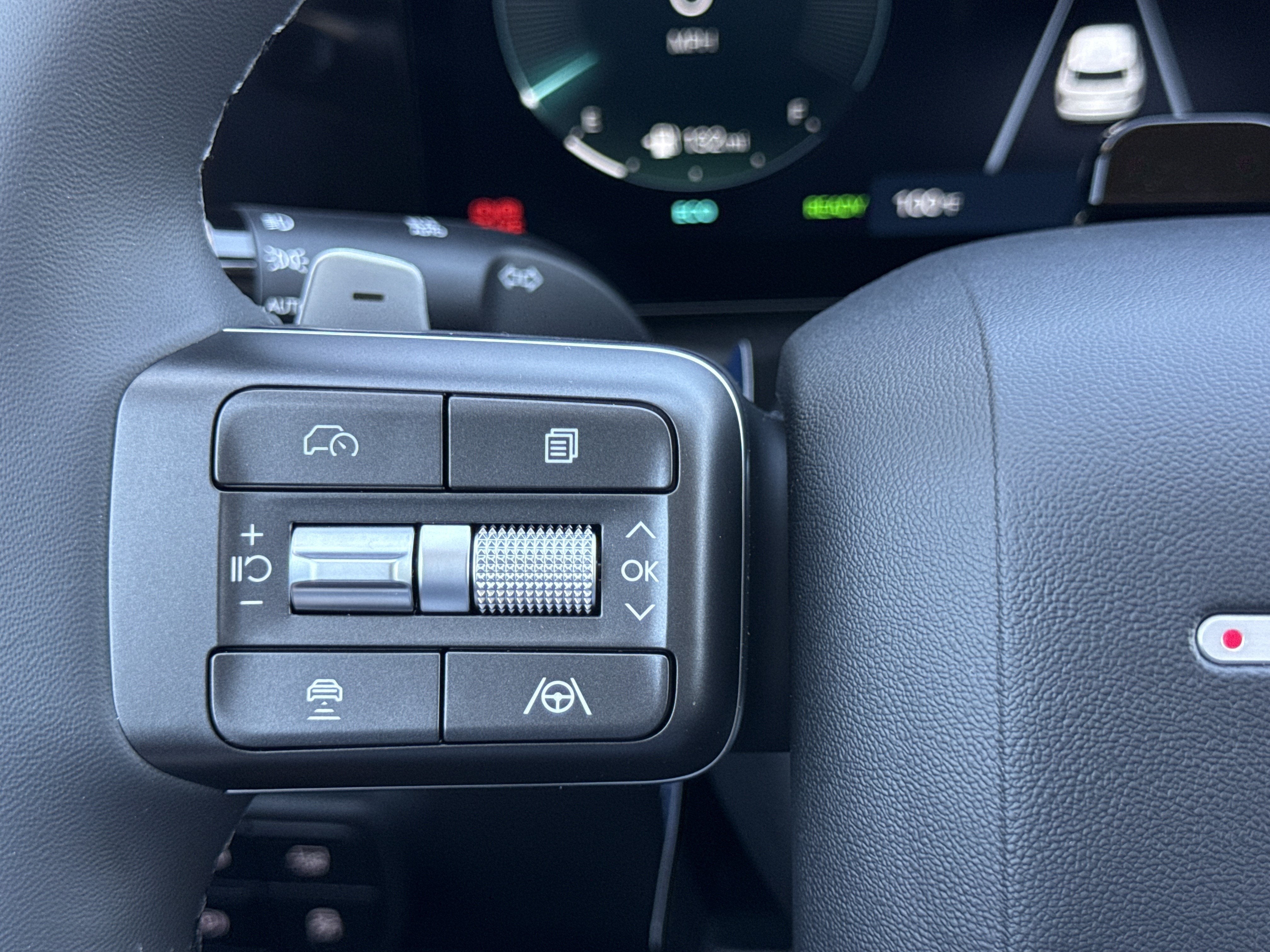 2027 Hyundai Palisade Hybrid Blue SEL Premium 8P