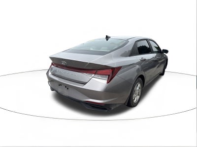 2023 Hyundai Elantra SE
