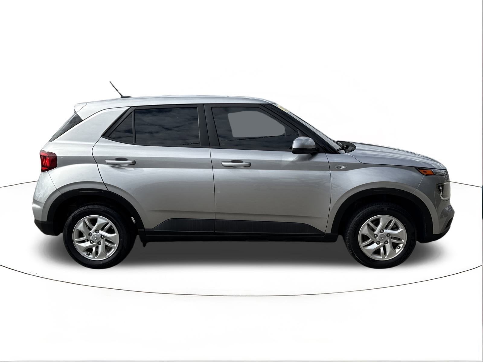 2023 Hyundai Venue SE