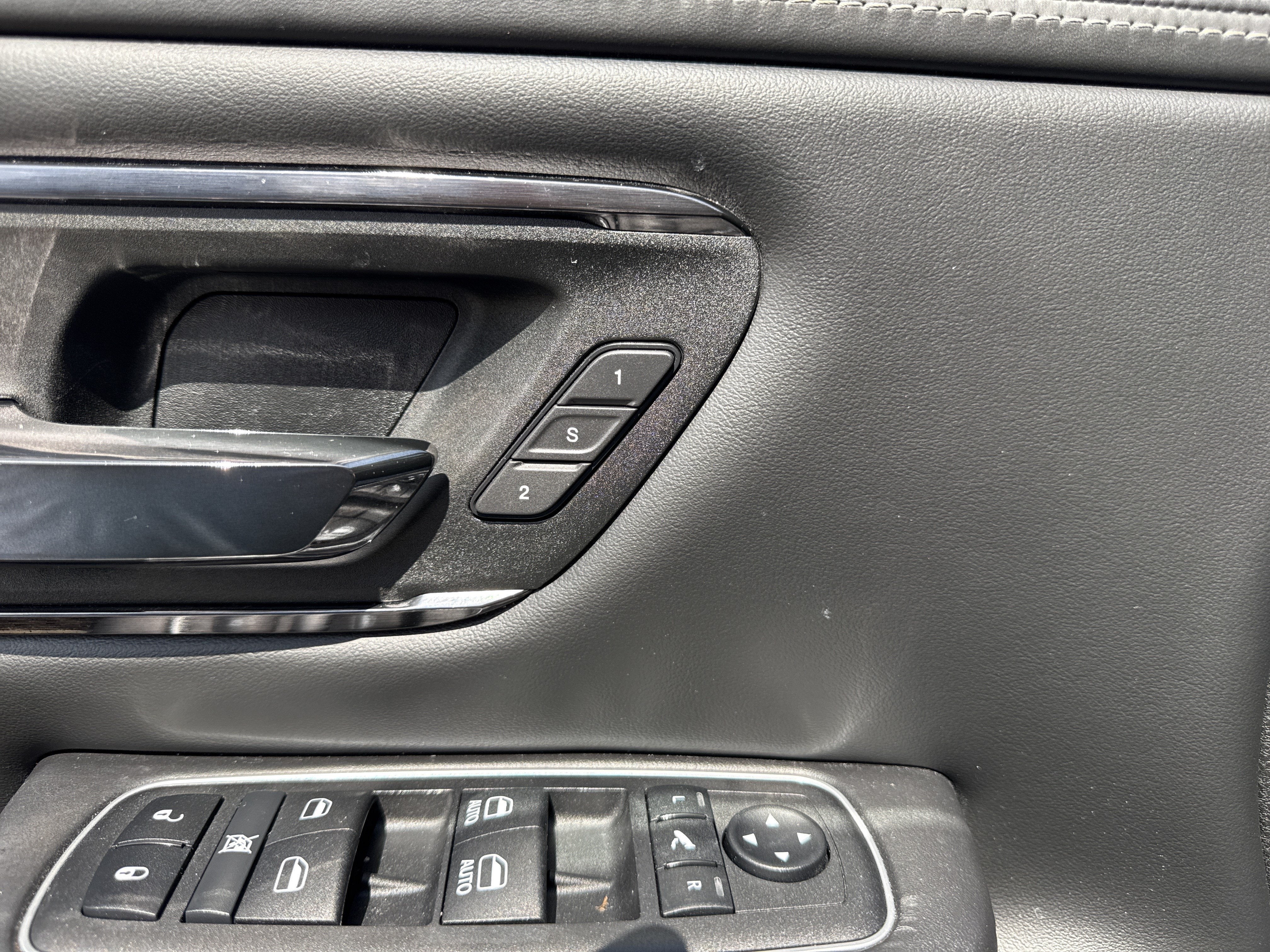 2023 RAM 1500 Limited