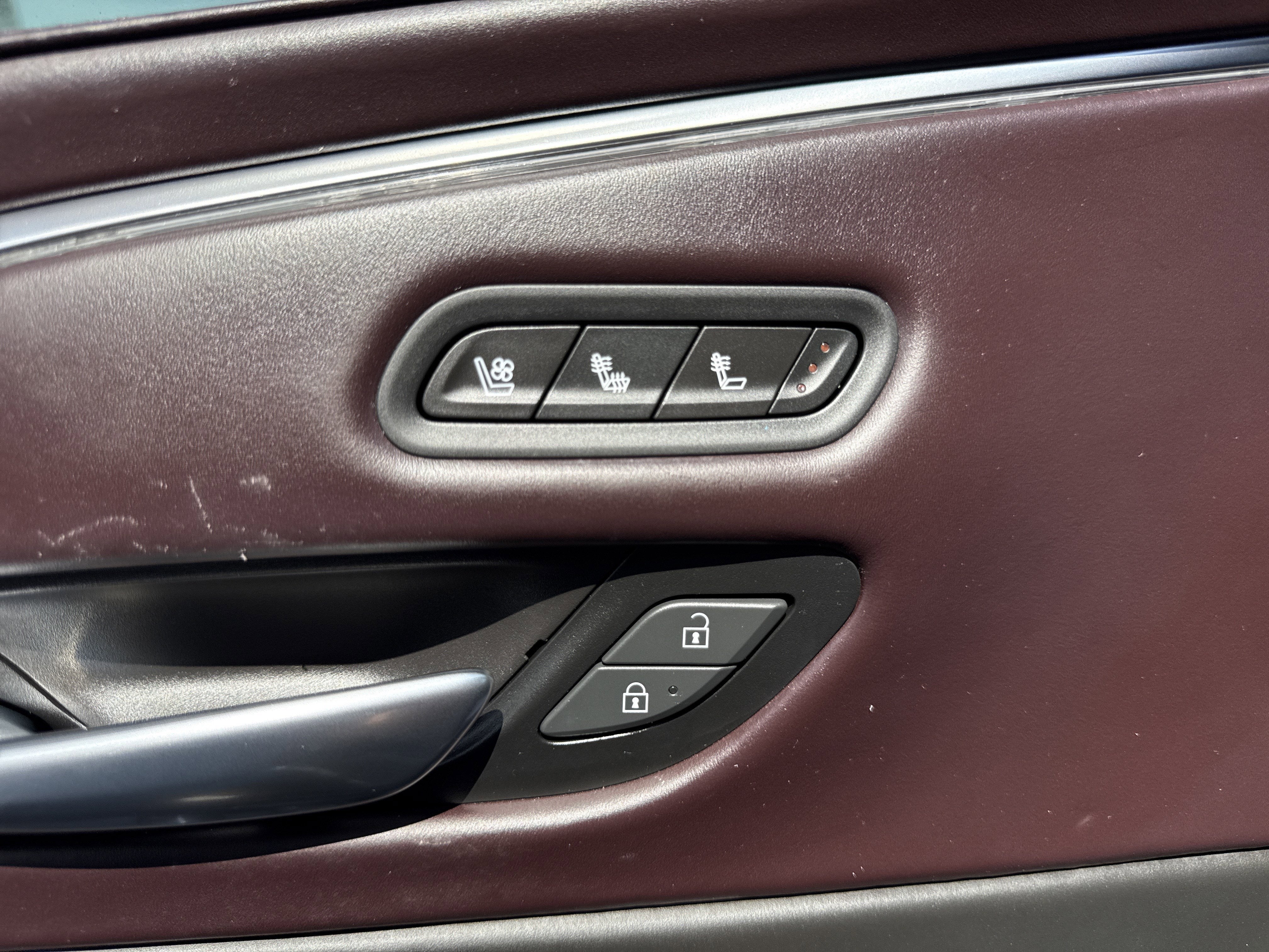 2023 Cadillac Escalade 4WD Premium Luxury Platinum