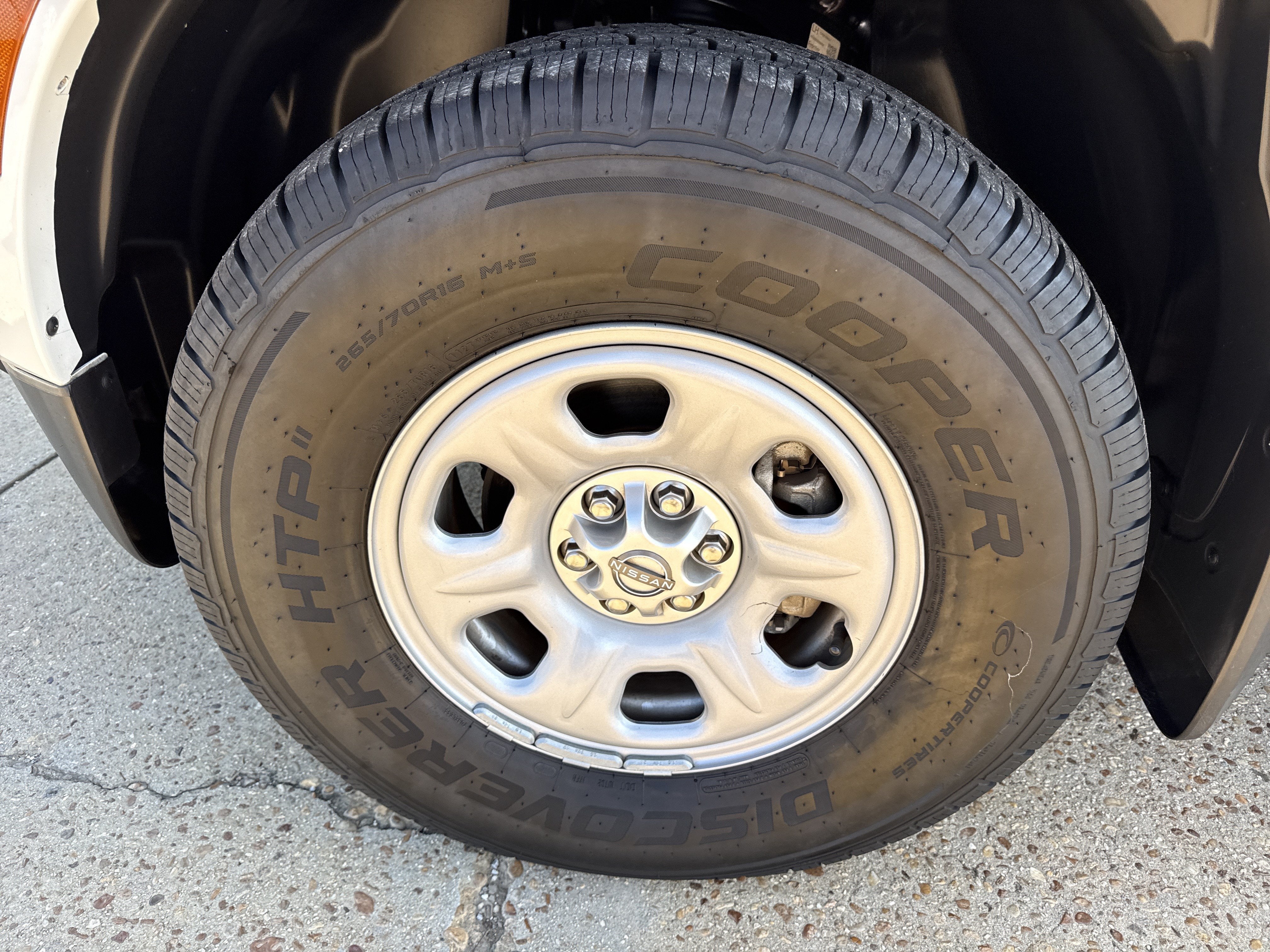2024 Nissan Frontier S