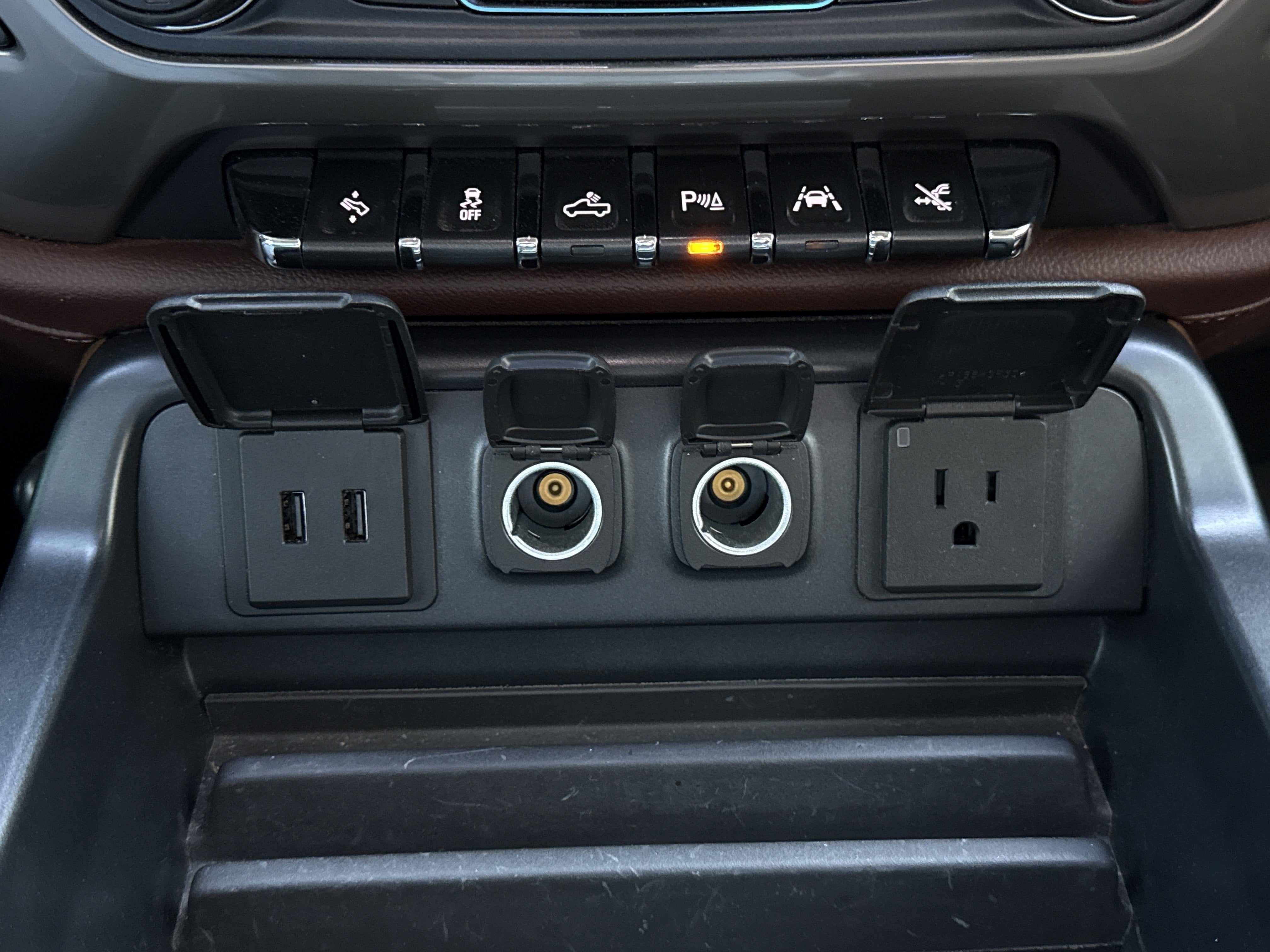 2018 Chevrolet Silverado 1500 High Country