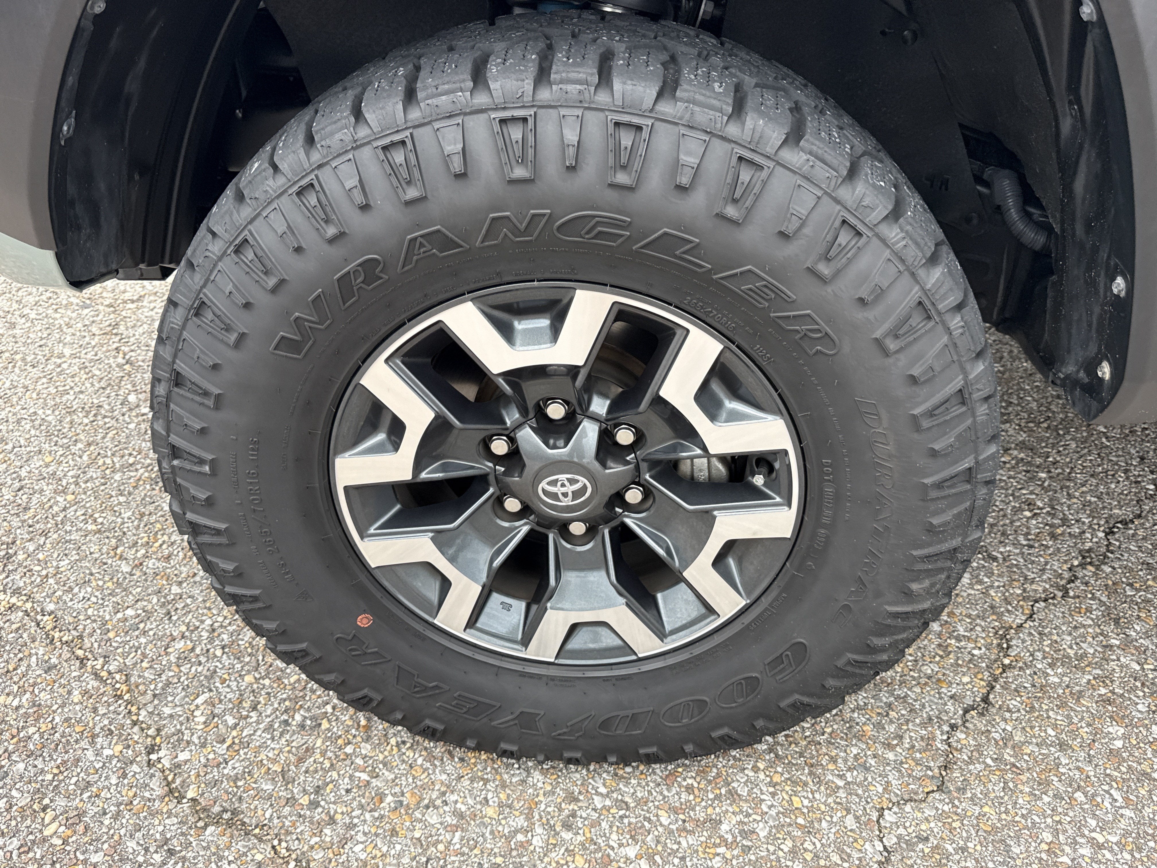 2023 Toyota Tacoma 4WD TRD Off Road