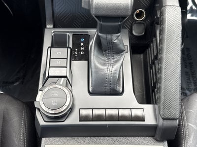 2024 Toyota Tacoma 4WD SR5