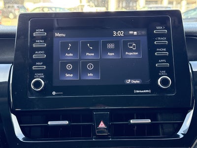 2022 Toyota Camry Hybrid LE