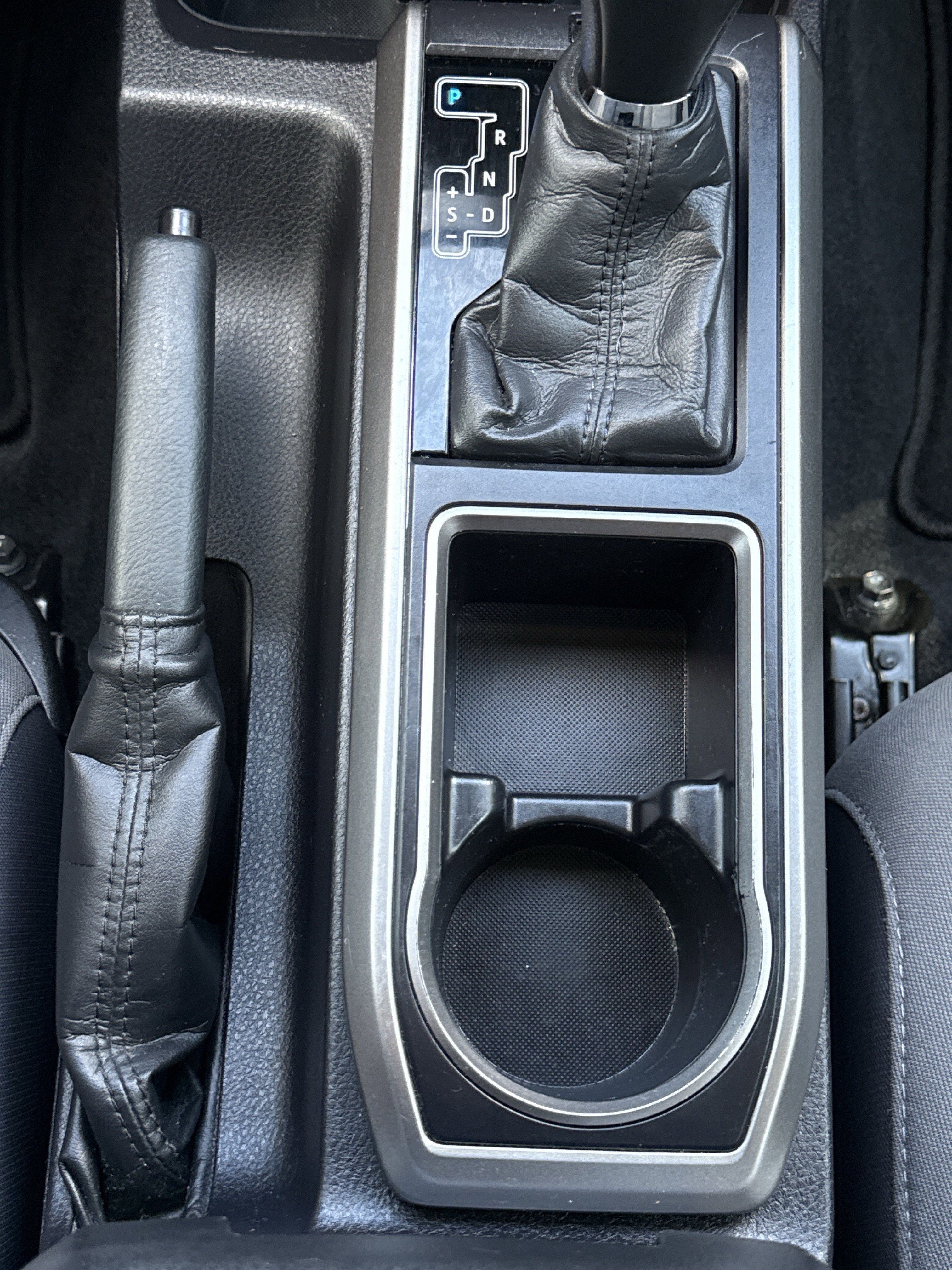 2021 Toyota Tacoma 2WD SR5