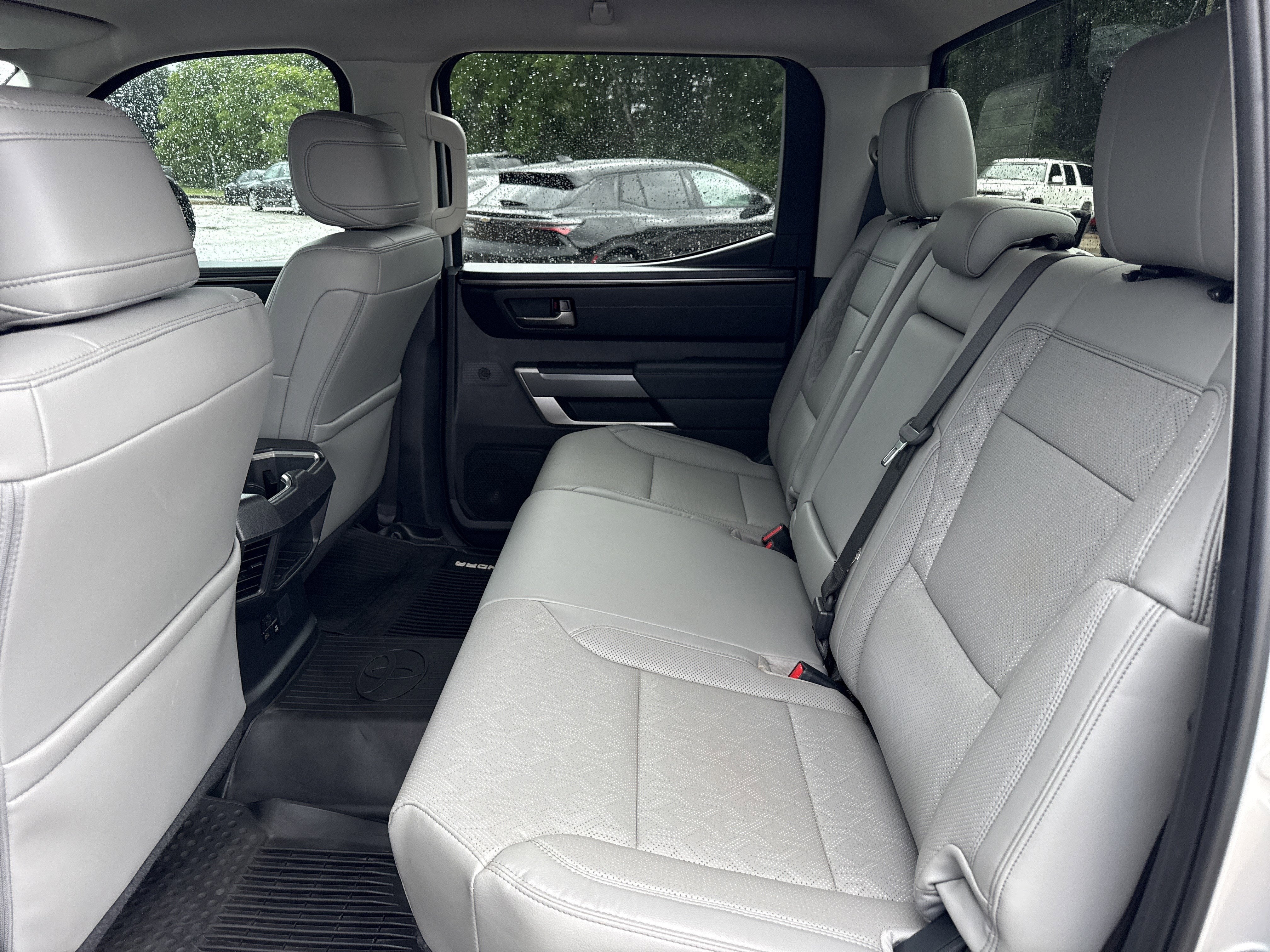 2024 Toyota Tundra 4WD SR5