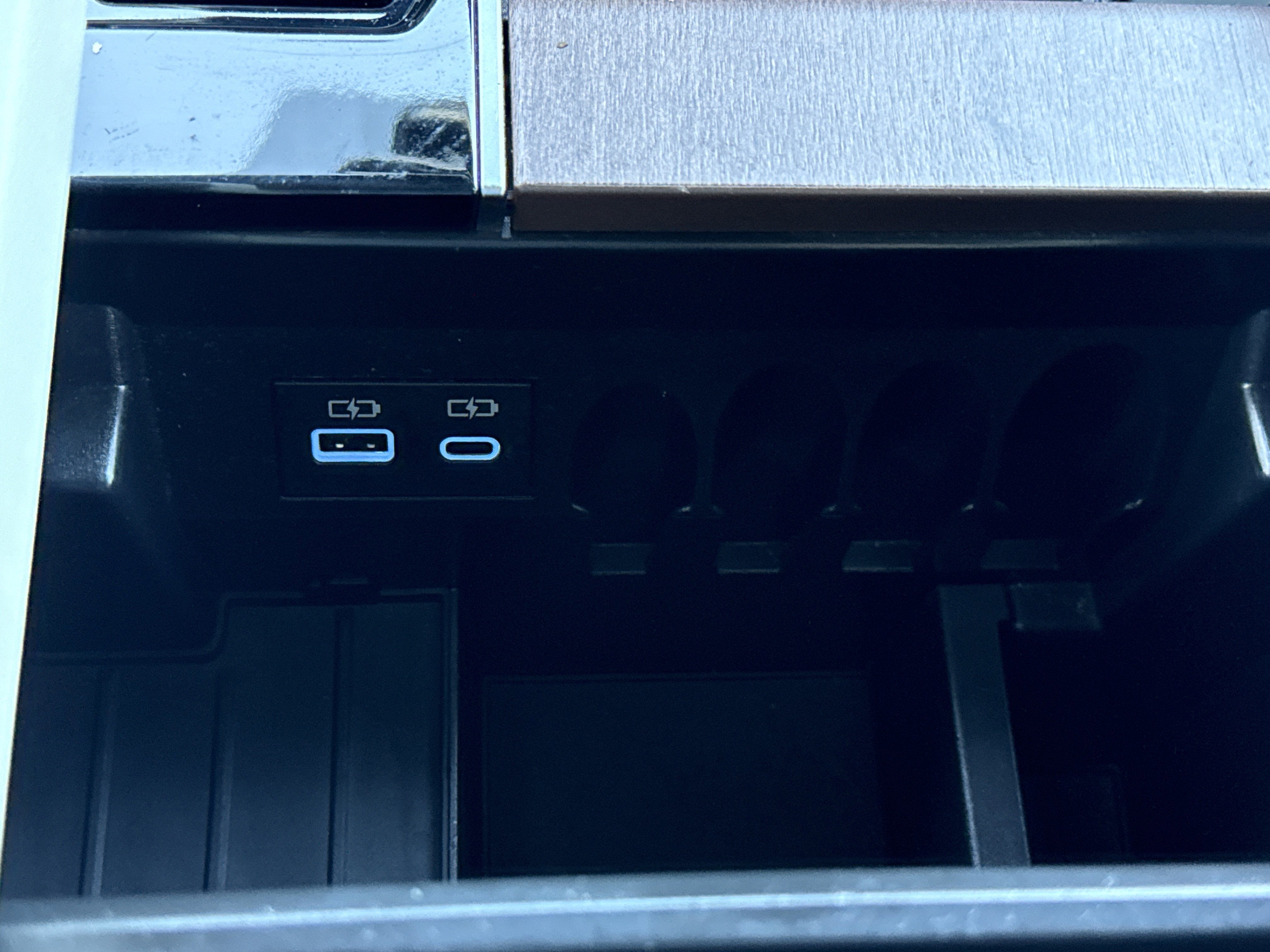 2023 Toyota Tundra 4WD Capstone Hybrid