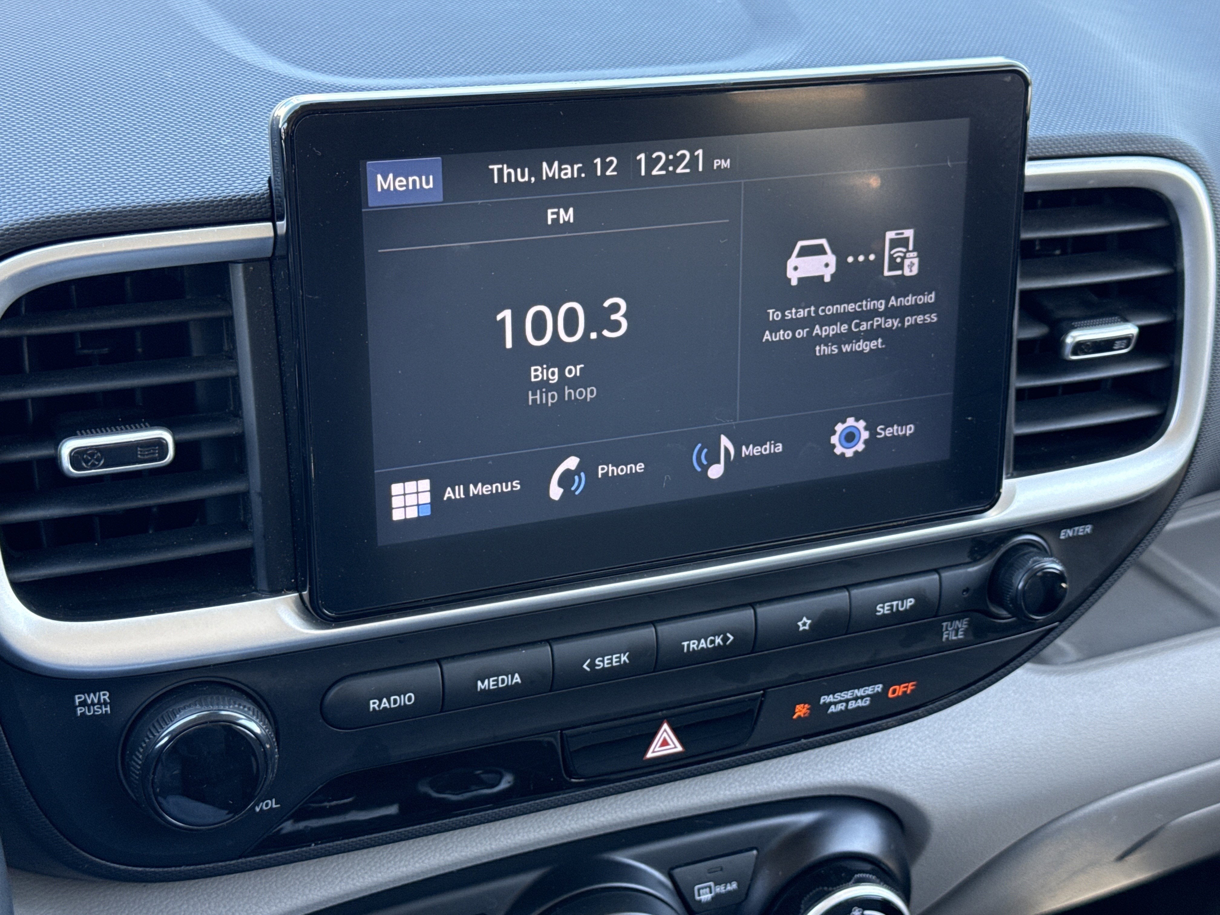 2024 Hyundai Venue SEL