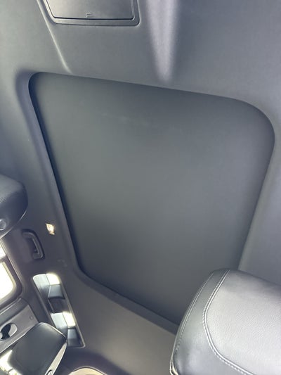 2021 Land Rover Defender X-Dynamic SE
