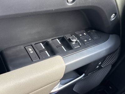 2021 Land Rover Defender X-Dynamic SE