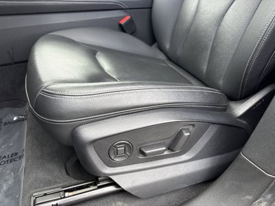 2023 Audi Q8 Premium Plus