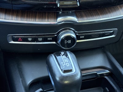 2020 Volvo XC60 Inscription