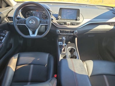 2025 Nissan Altima SR