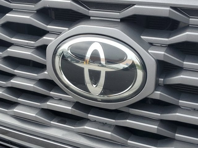 2022 Toyota Tacoma 2WD SR5