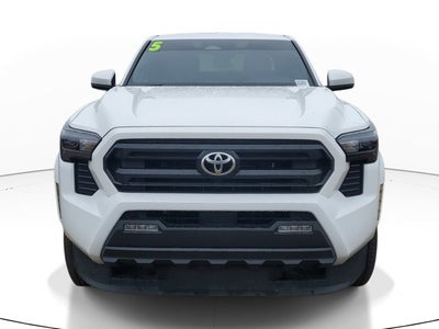 2025 Toyota Tacoma 4WD SR5