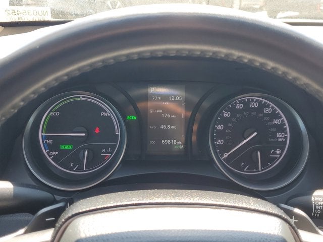 2022 Toyota Camry Hybrid SE