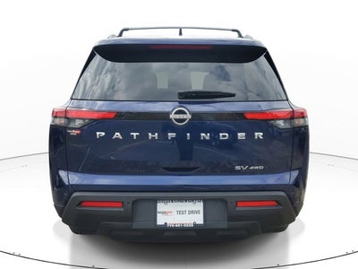 2024 Nissan Pathfinder SV