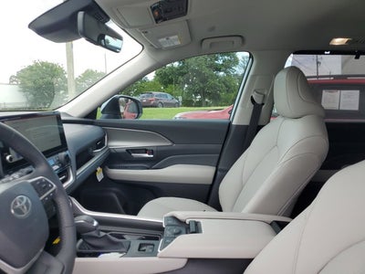2026 Toyota Grand Highlander Hybrid XLE