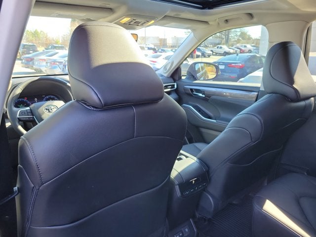 2024 Toyota Highlander LIMITED