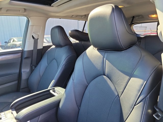 2024 Toyota Highlander LIMITED