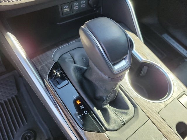 2024 Toyota Highlander LIMITED