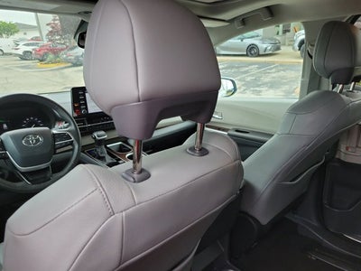2024 Toyota Sienna XLE