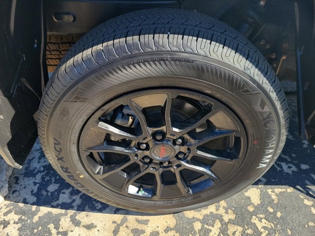 2024 Toyota Tundra 4WD SR5