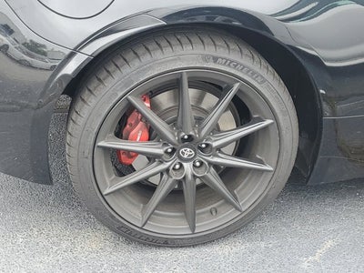 2025 Toyota GR86 Premium