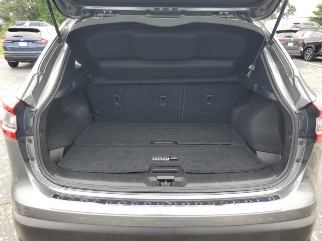 2021 Nissan Rogue Sport SV