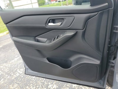 2024 Nissan Rogue SL