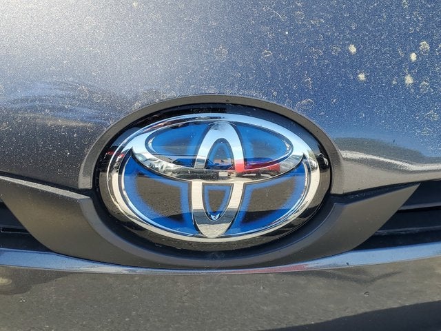 2022 Toyota Prius L Eco