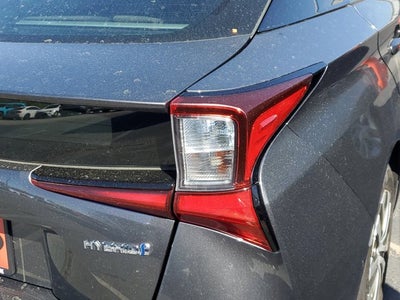 2022 Toyota Prius L Eco