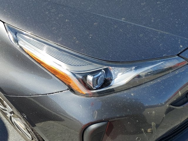 2022 Toyota Prius L Eco