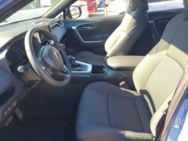 2025 Toyota RAV4 Hybrid SE